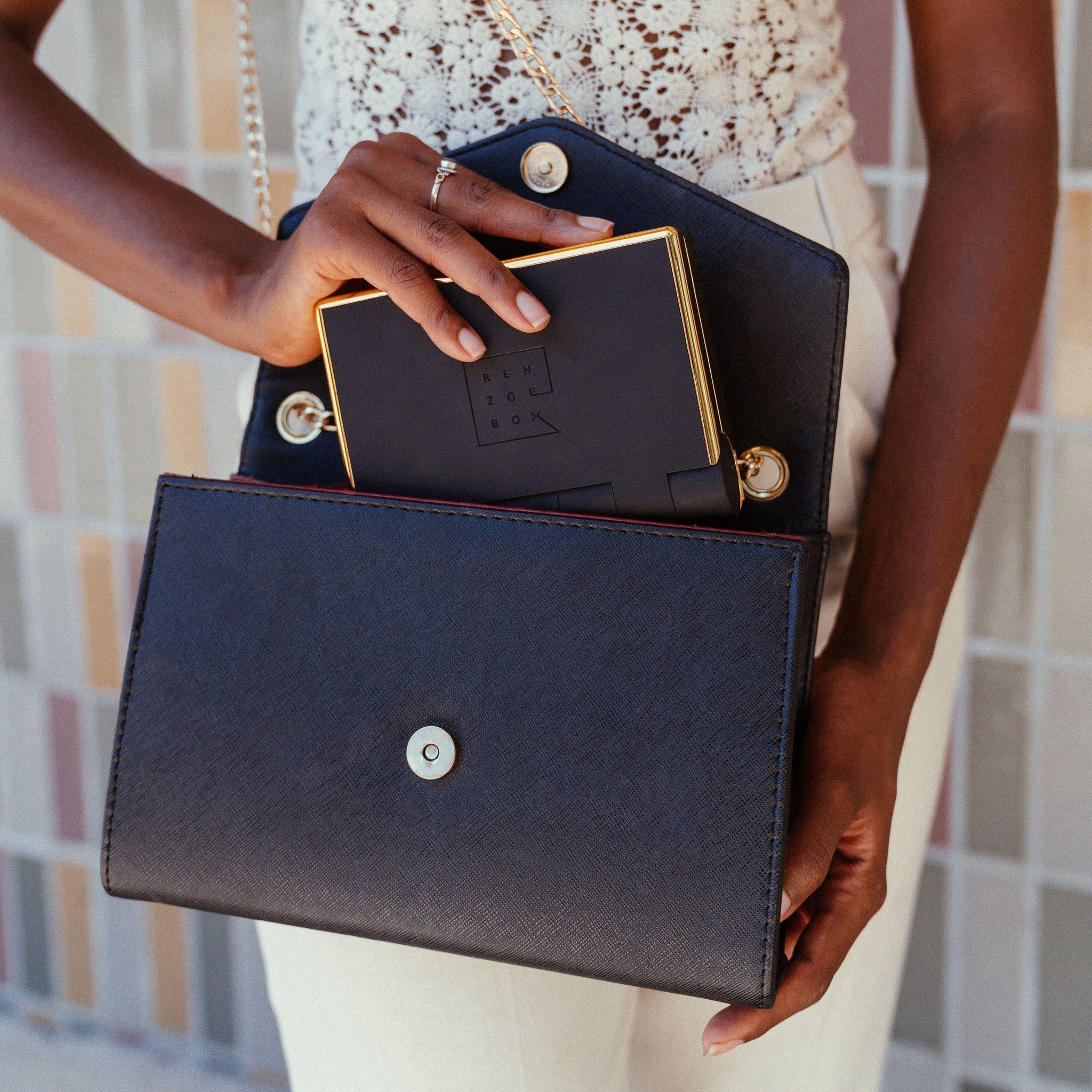 Why Renzoe Box Is the Best Customizable Travel Makeup Kit in 2025